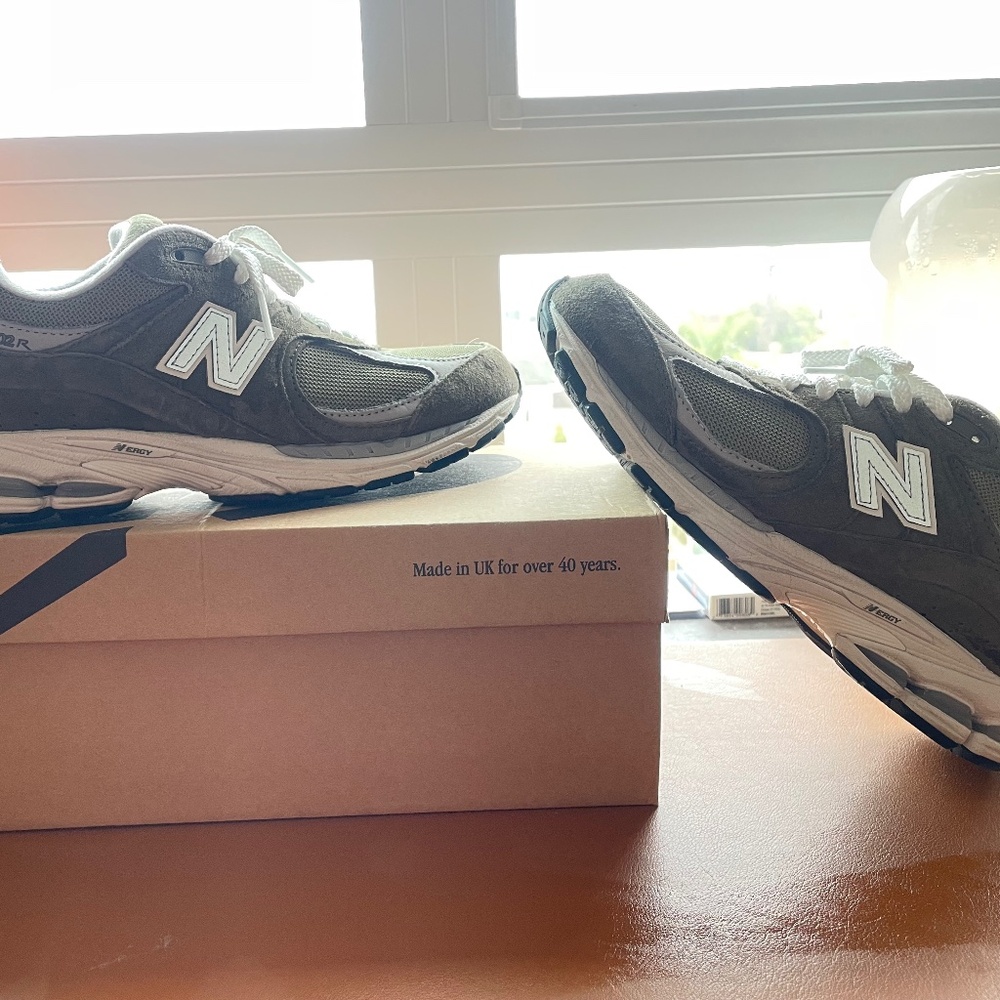 Size 8 - New Balance 2002R Footlocker Exclusive Green M2002RFO Olive Gray CLEAN